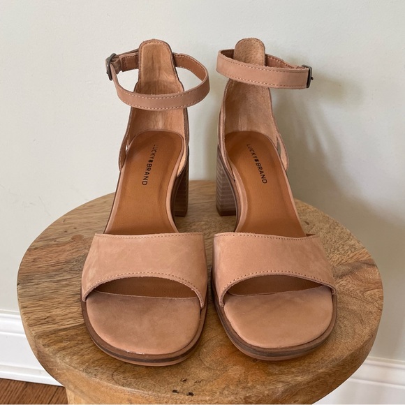 Lucky Brand Chunky Heel Sandal - Picture 3 of 5